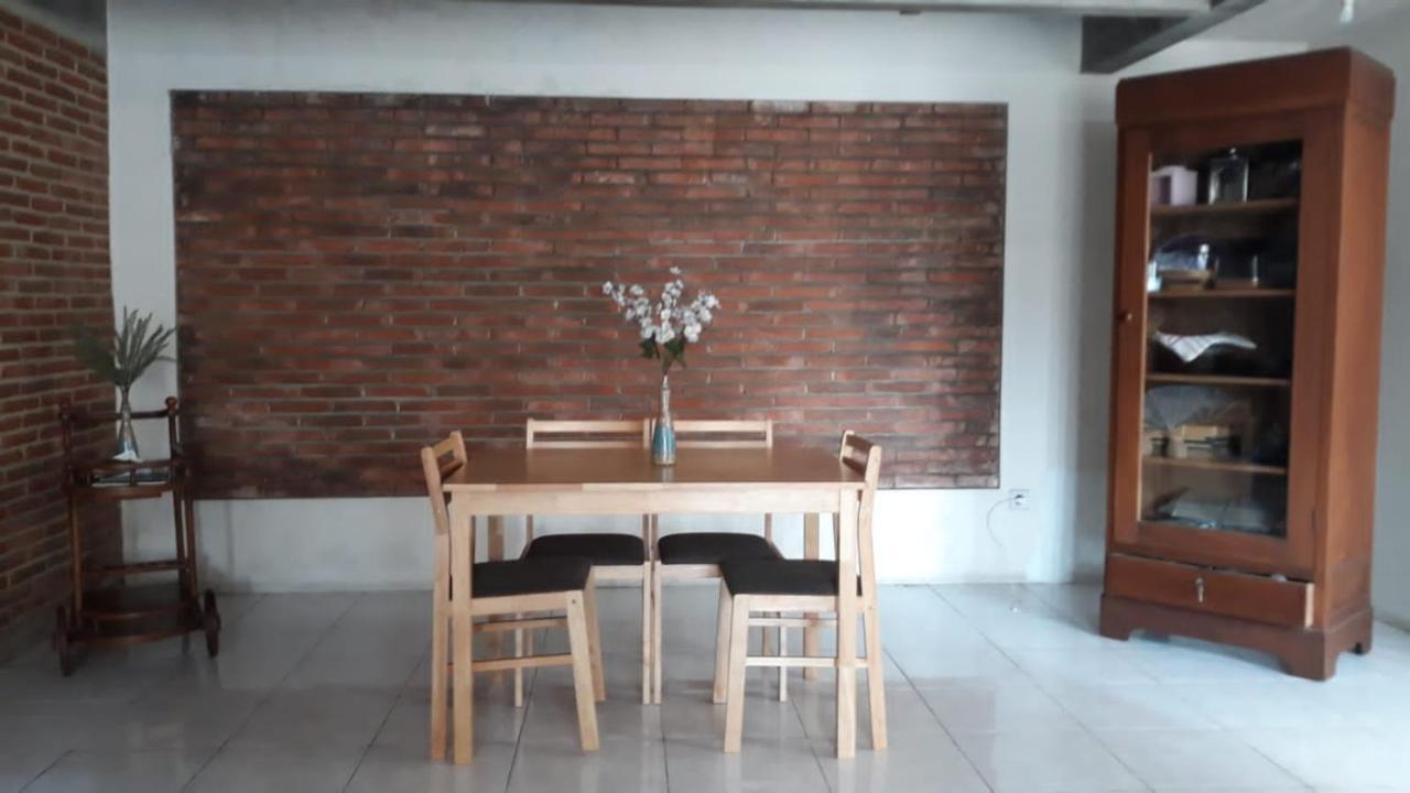 Brb Guesthouse Баньювангі Екстер'єр фото